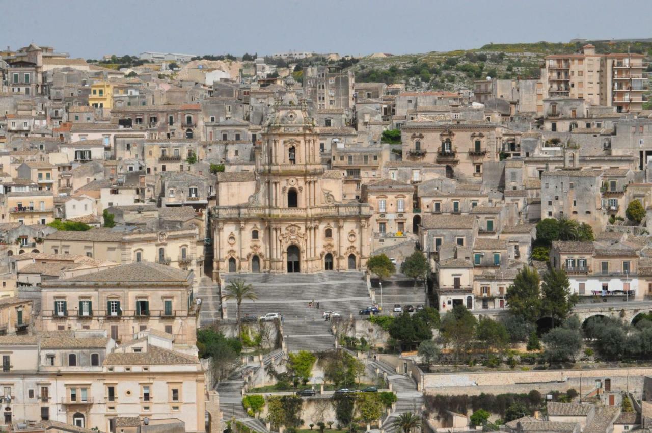 Vila Casa Fontana Modica Exteriér fotografie